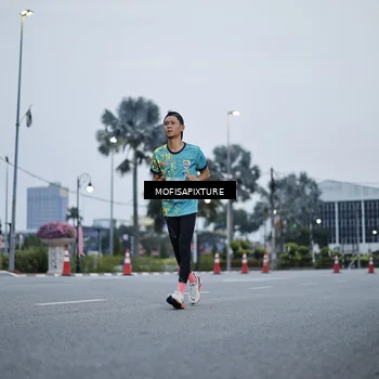 Runner Photo 5879634