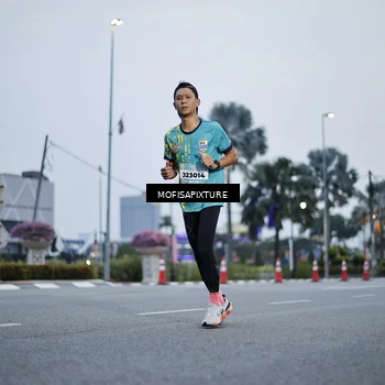Runner Photo 5879636
