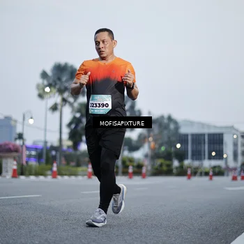 Runner Photo 5879650