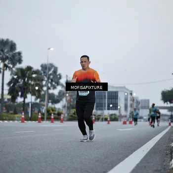 Runner Photo 5879654