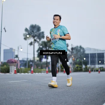 Runner Photo 5879671