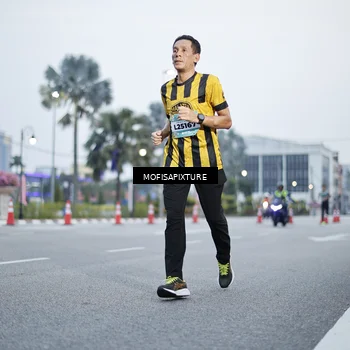 Runner Photo 5879690