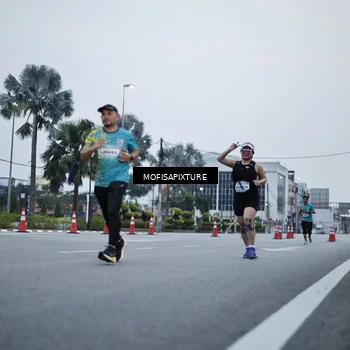 Runner Photo 5879704