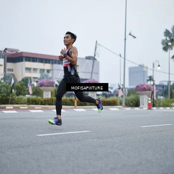 Runner Photo 5879716