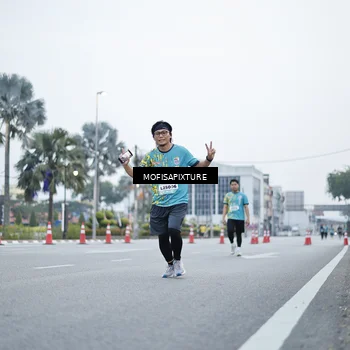 Runner Photo 5879739