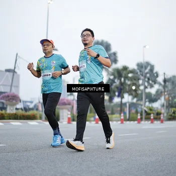 Runner Photo 5879740