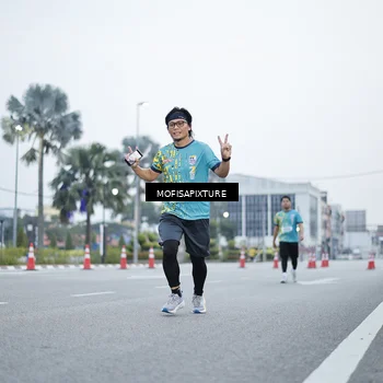 Runner Photo 5879745