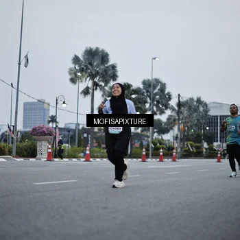 Runner Photo 5879767