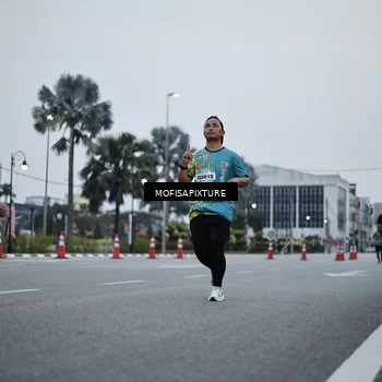 Runner Photo 5879776