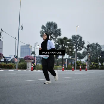 Runner Photo 5879778