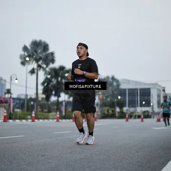 Runner Photo 5879785