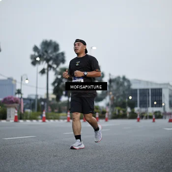 Runner Photo 5879788