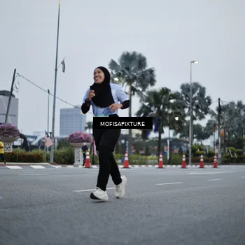 Runner Photo 5879793