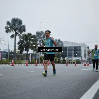Runner Photo 5879795