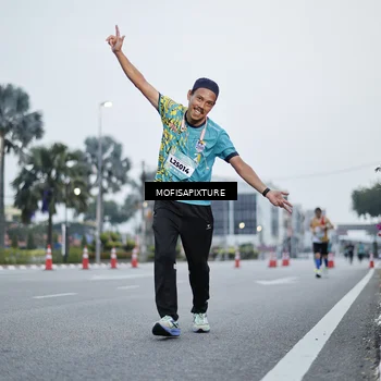Runner Photo 5879803