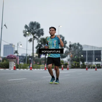 Runner Photo 5879807