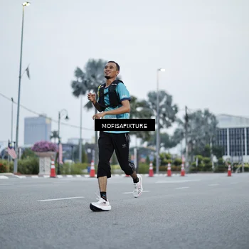 Runner Photo 5879848