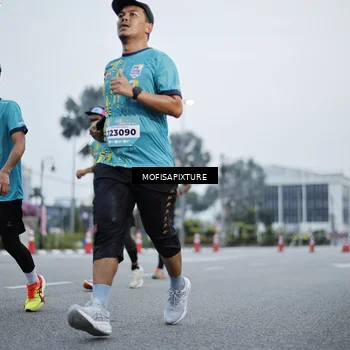 Runner Photo 5879854