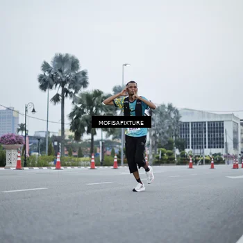 Runner Photo 5879858