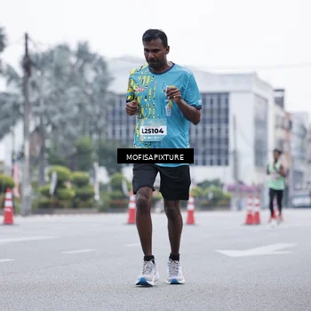 Runner Photo 5879863