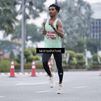 Runner Photo 5879866