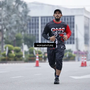 Runner Photo 5879900