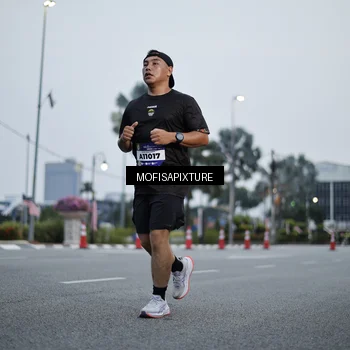 Runner Photo 5879905