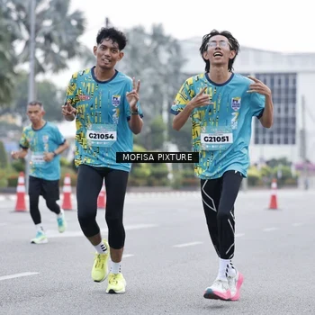 Runner Photo 5880118