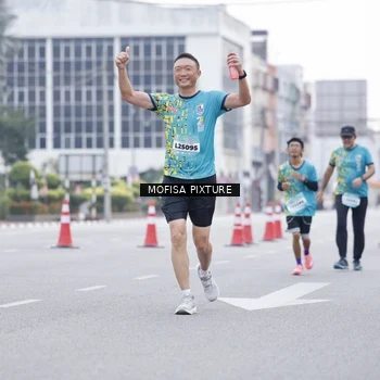 Runner Photo 5880127