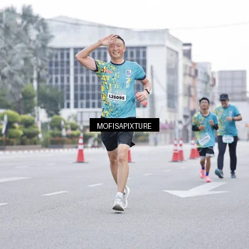Runner Photo 5880141