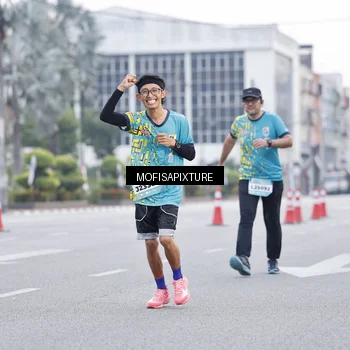 Runner Photo 5880145
