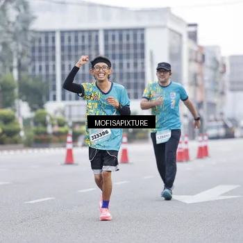Runner Photo 5880146