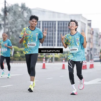 Runner Photo 5880149