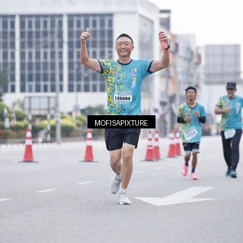 Runner Photo 5880176
