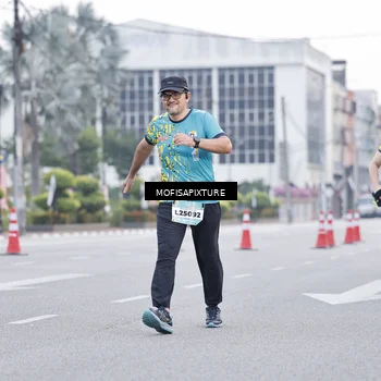 Runner Photo 5880184