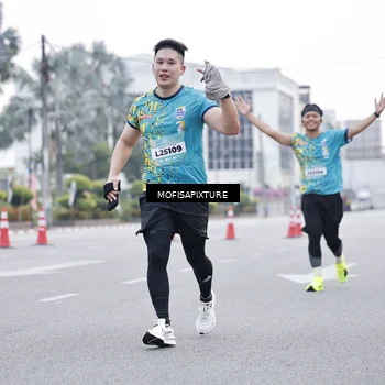 Runner Photo 5880214