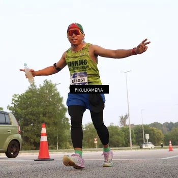 Runner Photo 5880943
