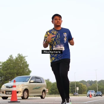 Runner Photo 5881533