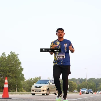 Runner Photo 5881589