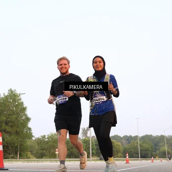 Runner Photo 5881942