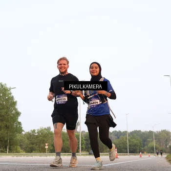 Runner Photo 5882048