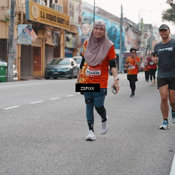 Runner Photo 5889982