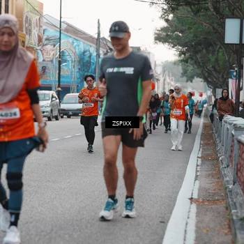 Runner Photo 5889999