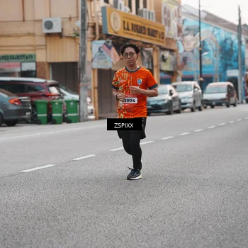 Runner Photo 5890023