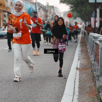 Runner Photo 5890100