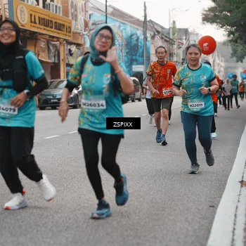 Runner Photo 5890255