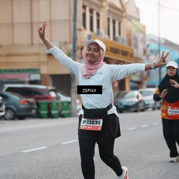 Runner Photo 5890335