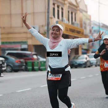 Runner Photo 5890346