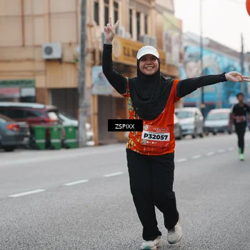Runner Photo 5890375
