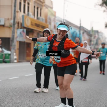 Runner Photo 5890411